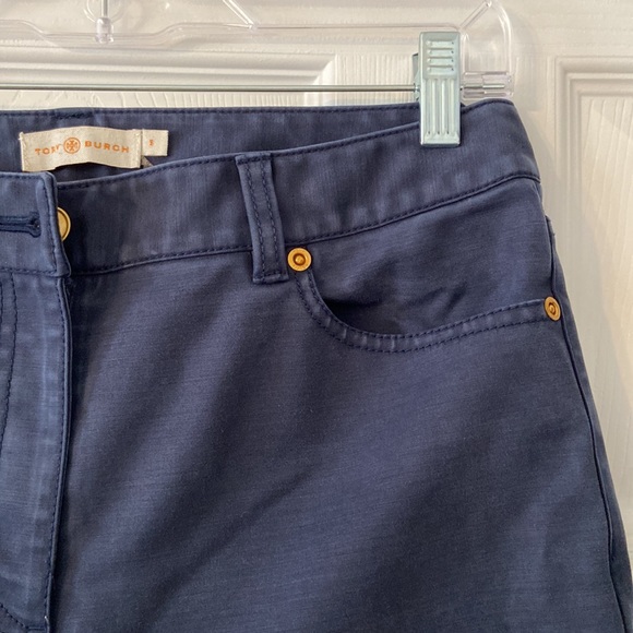 Tory Burch Women’s Pants size 6 excellent condition inseam 26 1/2 “ long - Picture 3 of 12
